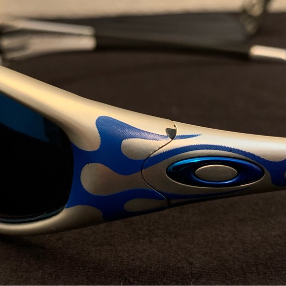 Oakley Straight Jacket Blue Flame in Grey, Men's - Picture 6 of 10